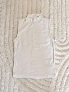 GAP ハイネック ノースリーブ 白トップスXXS (1回のみ着用した美品)