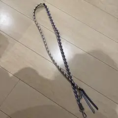 スマホショルダーストラップ 編み込みデザイン