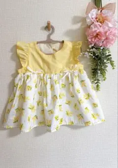 80-90サイズ　ワンピース　花柄