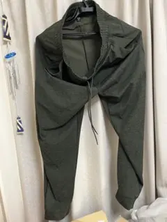 ユニクロ UNIQLO ドライストレッチジョガーパンツ Mサイズ メンズ カーキ