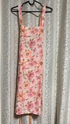 リバーシブル　花柄エプロン