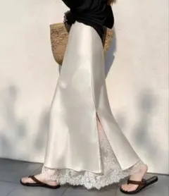 Aラインスカート　サテンレーススカートのサムネイル