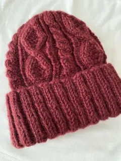 niko and... バーガンディ ケーブル編みニット帽