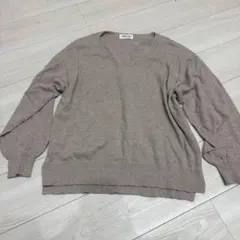 ベージュ ニットセーター Mサイズ
