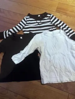 長袖Tシャツ3枚セット（黒・白・ストライプ）