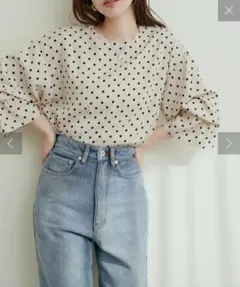 natural couture 2WAYスカラップブラウス ドット柄