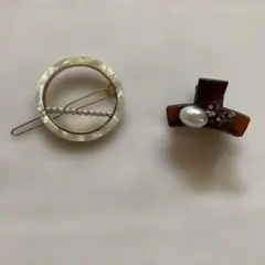 パール装飾の丸型ヘアピン.クリップ2個セット