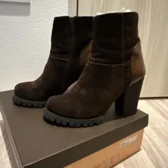 ダークブラウン スエード ショートブーティ