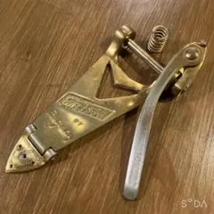 Item thumbnail for item b1e95ff6-c6a2-4b27-b440-01037958c4b3