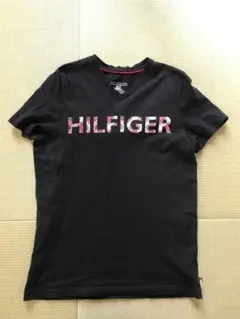 トミーヒルフィガー　Tシャツ