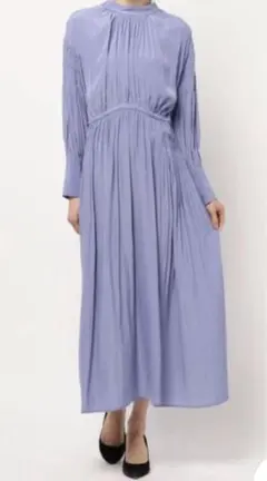 ツイストギャザーワンピース