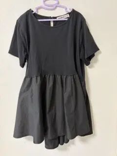 シューラルー　半袖ペプラムTシャツ Sサイズのサムネイル