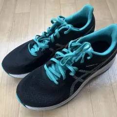 未使用　ASICS PATRIOT 3 ランニングシューズ ブラック/ターコイズ