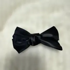 黒のリボン型 バレッタ