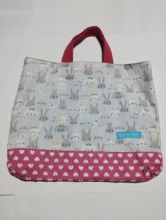 手提げバッグ　トートバッグ　うさぎ
