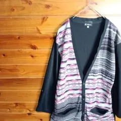 カーディガン　幾何学模様　Ⅴネック　切替デザイン　アシメエスニック　ネイティブ調