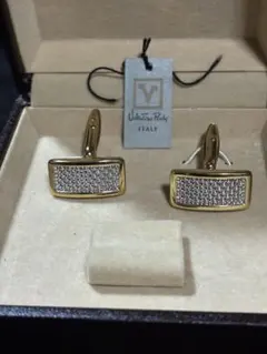 ValentinoRudカフスボタン未使用ゴールドダイヤモンド風イタリア製 箱付