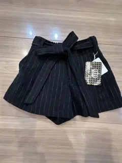 キッズ 女の子 黒ストライプショートパンツ140cm 未使用 タグ付き