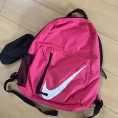Nike ピンク リュック