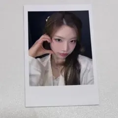 ARTMS チェリ フォトカード LOONA ARTMS キムリプ フォトカード LOONA - メルカリ
