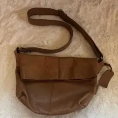 美品/A4可】マーガレット・ハウエル アイデア レザーワンショルダー 