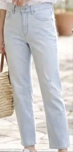 希少サイズ27 爽やか極淡ブルー GAP ガールフレンド デニムダメージ加工美品