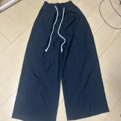 GU ワイドパンツ Sサイズ 黒 夏用 未使用