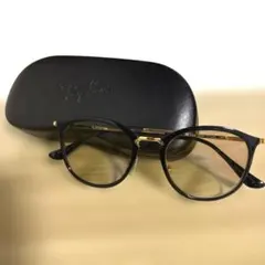 値下げ中！！　　Ray-Ban ラウンドサングラス ブラック/ゴールド