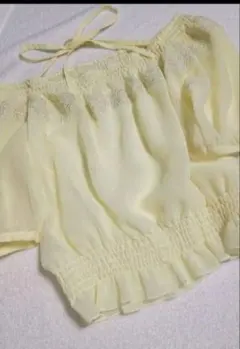未使用　レストローズ ブラウス 可愛い❤のサムネイル