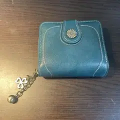 青緑色 2つ折り財布 チャーム付き