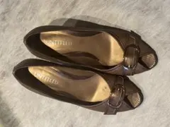 UNTITLED パンプス ブラウン 23.5cmのサムネイル