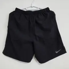 ナイキ　ジュニア　ショートパンツ