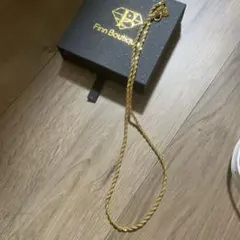 Finn Boutique 金メッキ ツイストチェーンネックレス - メルカリ