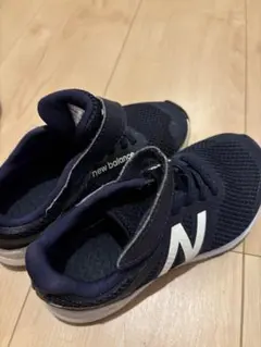 New Balance ネイビー スニーカー 17.5cm