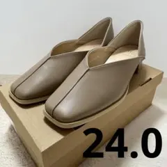 【新品】ロペピクニックパサージュ パンプス スクエアトゥセンターシーム甲深のサムネイル