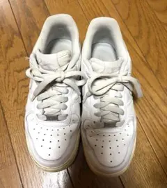 NIKE AIR FORCE 1 ホワイト スニーカー 23.0㎝