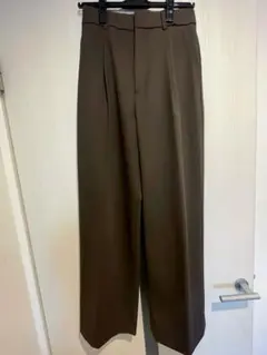 UNIQLO ユニクロ タックワイドパンツ ダークブラウン