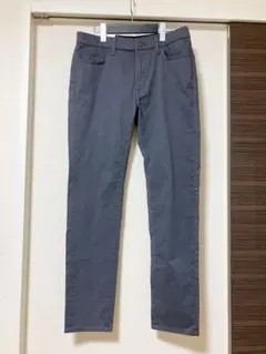 タグ付　UNIQLO ユニクロ ウルトラストレッチカラージーンズ メンズMサイズ