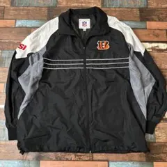 ビンテージ　古着　NFL フットボール　ベンガルズ　指示ロゴ　メンズジャケット