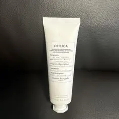 【土日限定値下げ】レプリカ ハンドクリーム バイザファイヤープレイス　50ml