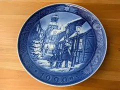 ロイヤルコペンハーゲン 1996年 イヤープレート 街灯に灯をともすのサムネイル