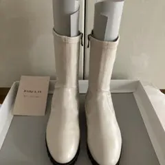 BARCLAY ホワイト ロングブーツ