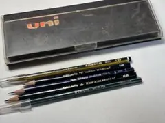 Item thumbnail for item 8085878a-dd69-4124-99a5-03ddf7762e5c