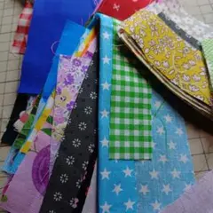 小さすぎるハギレ①