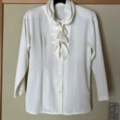 フリル付き長袖ブラウス　Ｌサイズ