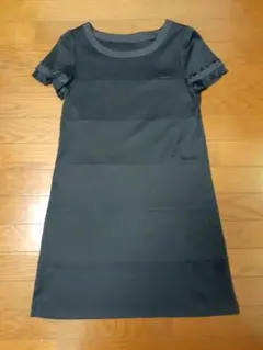 Alyesburyアリスバリーワンピース東京スタイル袖フリルワンピースのサムネイル