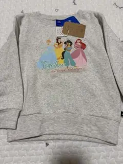 【新品タグ付き】ディズニープリンセス トレーナー 裏起毛 長袖 120cm女の子