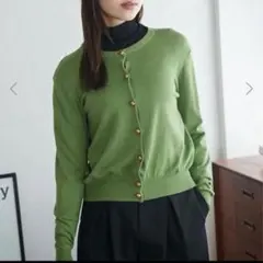 fifth ゴールドボタンカーディガン