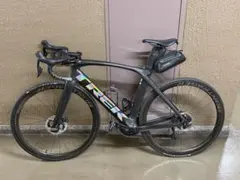 TREK MADONE SL6Gen62023年56サイズ 105Di212速 TREK MADONE SL6Gen62023年56サイズ 105Di212速 - メルカリ