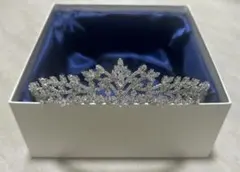 ラブティアラ　オリヴィアジルコニアティアラ